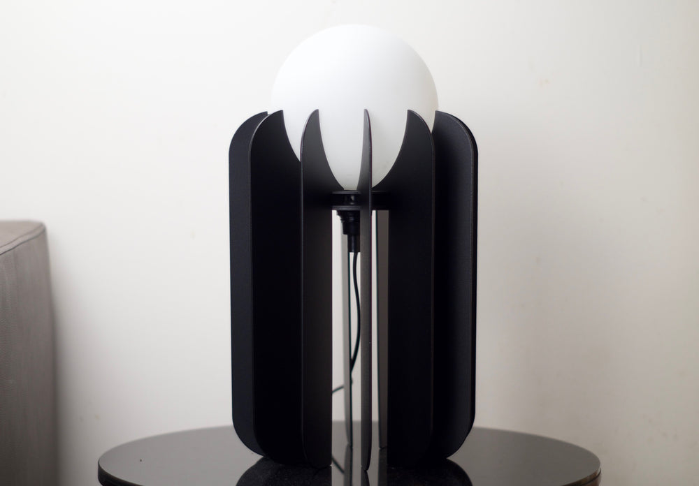 Lampe à poser MOA