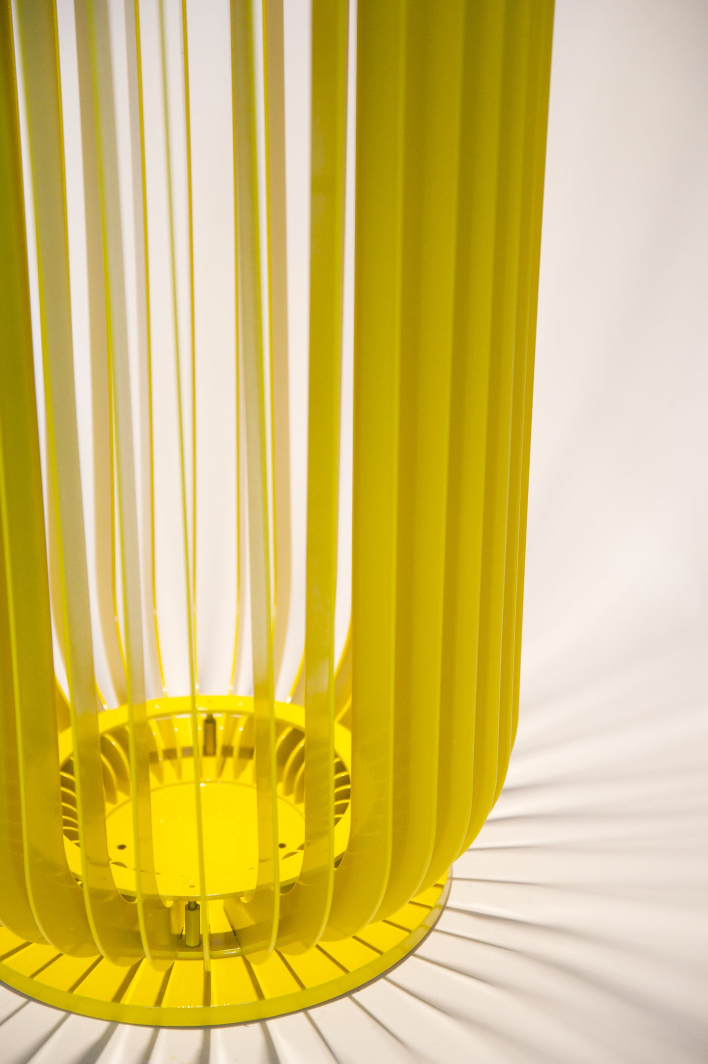 
                  
                    Luminaire extérieur, véritable totem architectural, ce luminaire en aluminium existe dans différentes tailles et couleurs. Eclairage Led IP 65. En bord de terrasse, de piscine ou dans un coin de verdure votre jardin, ces luminaires signeront la décoration de votre extérieur. 
                  
                