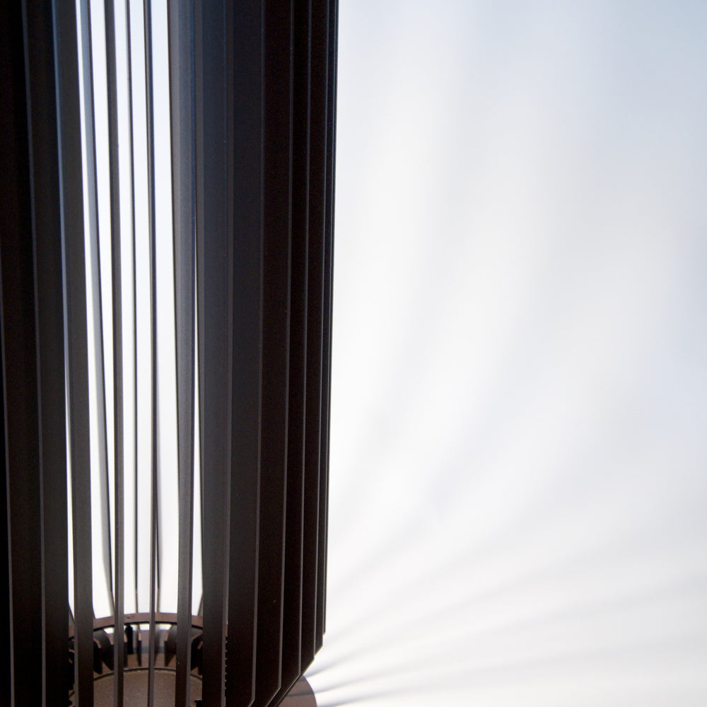
                  
                    Luminaire extérieur, véritable totem architectural, ce luminaire en aluminium existe dans différentes tailles et couleurs. Eclairage Led IP 65. En bord de terrasse, de piscine ou dans un coin de verdure votre jardin, ces luminaires signeront la décoration de votre extérieur. 
                  
                